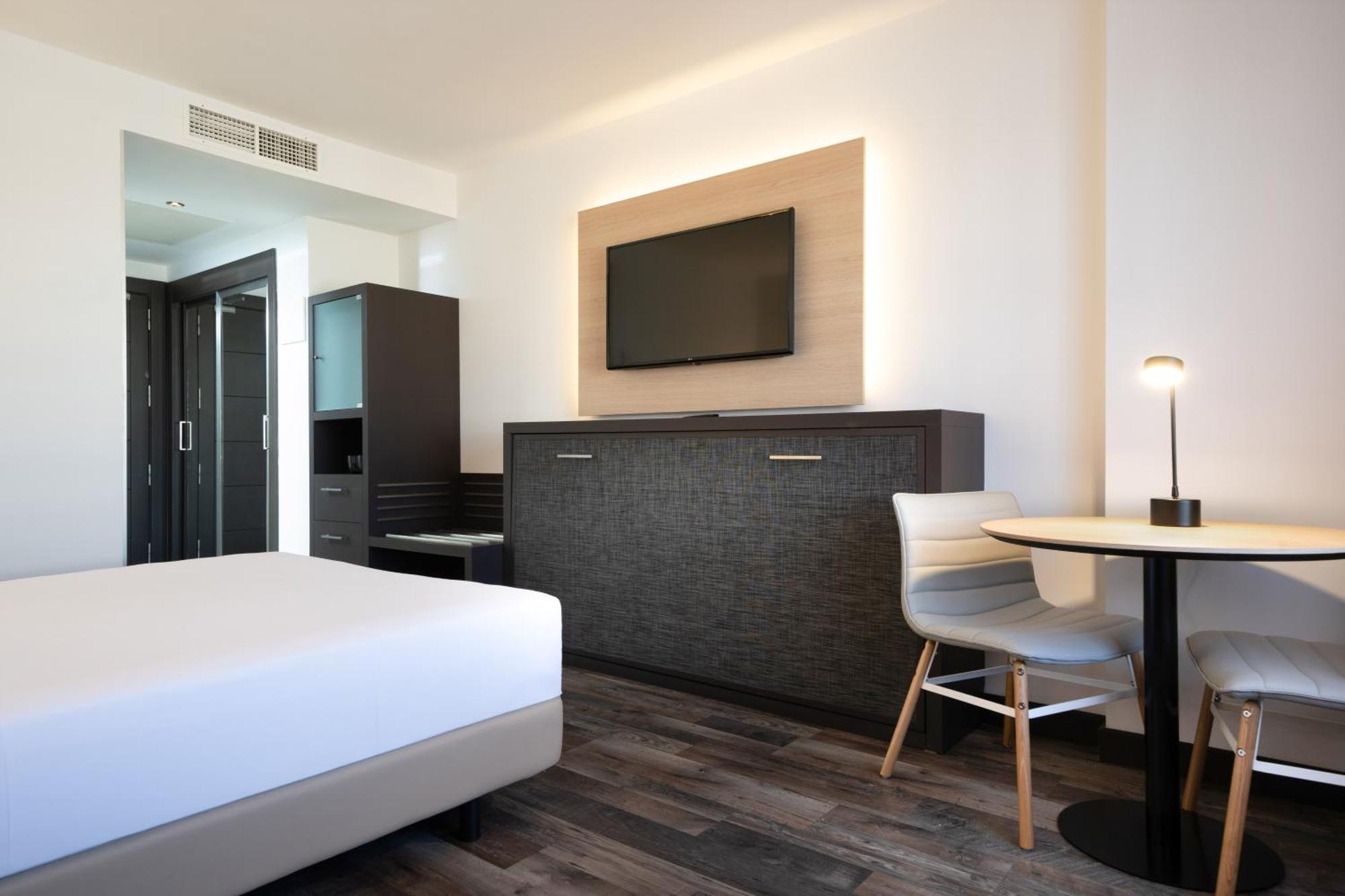 Hotel Cadiz Paseo Del Mar, Affiliated By Melia Exterior foto