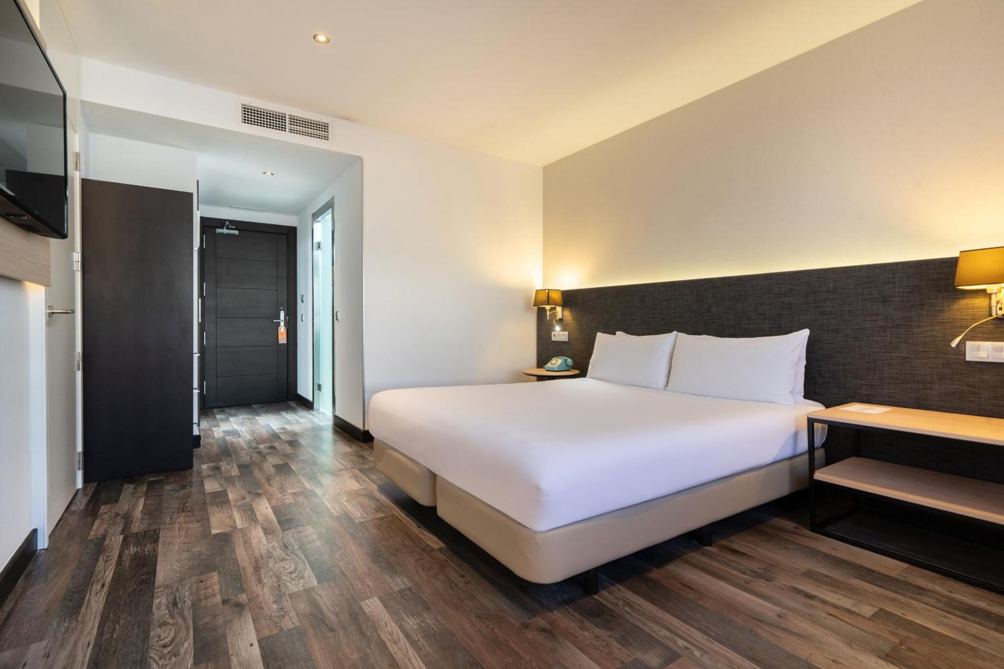 Hotel Cadiz Paseo Del Mar, Affiliated By Melia Exterior foto