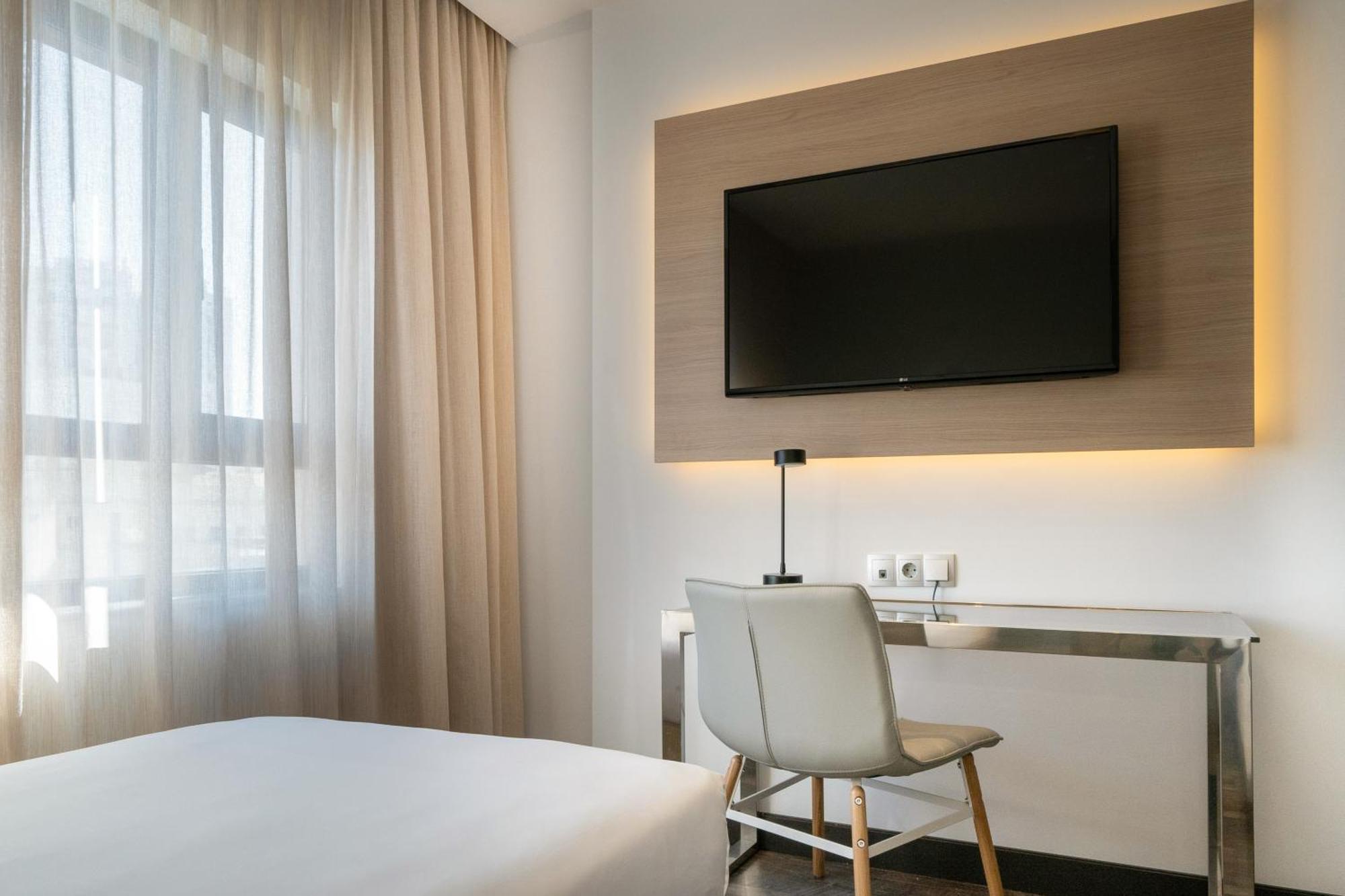 Hotel Cadiz Paseo Del Mar, Affiliated By Melia Exterior foto
