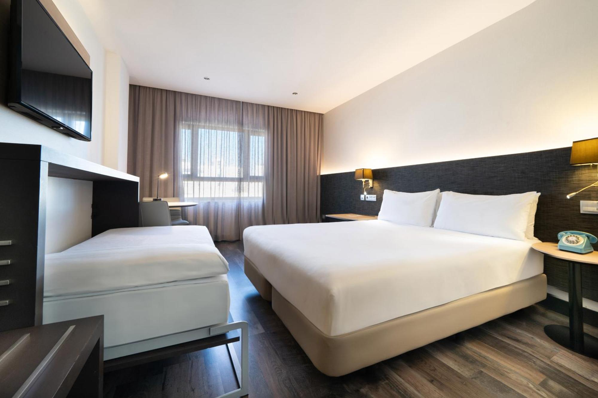 Hotel Cadiz Paseo Del Mar, Affiliated By Melia Exterior foto