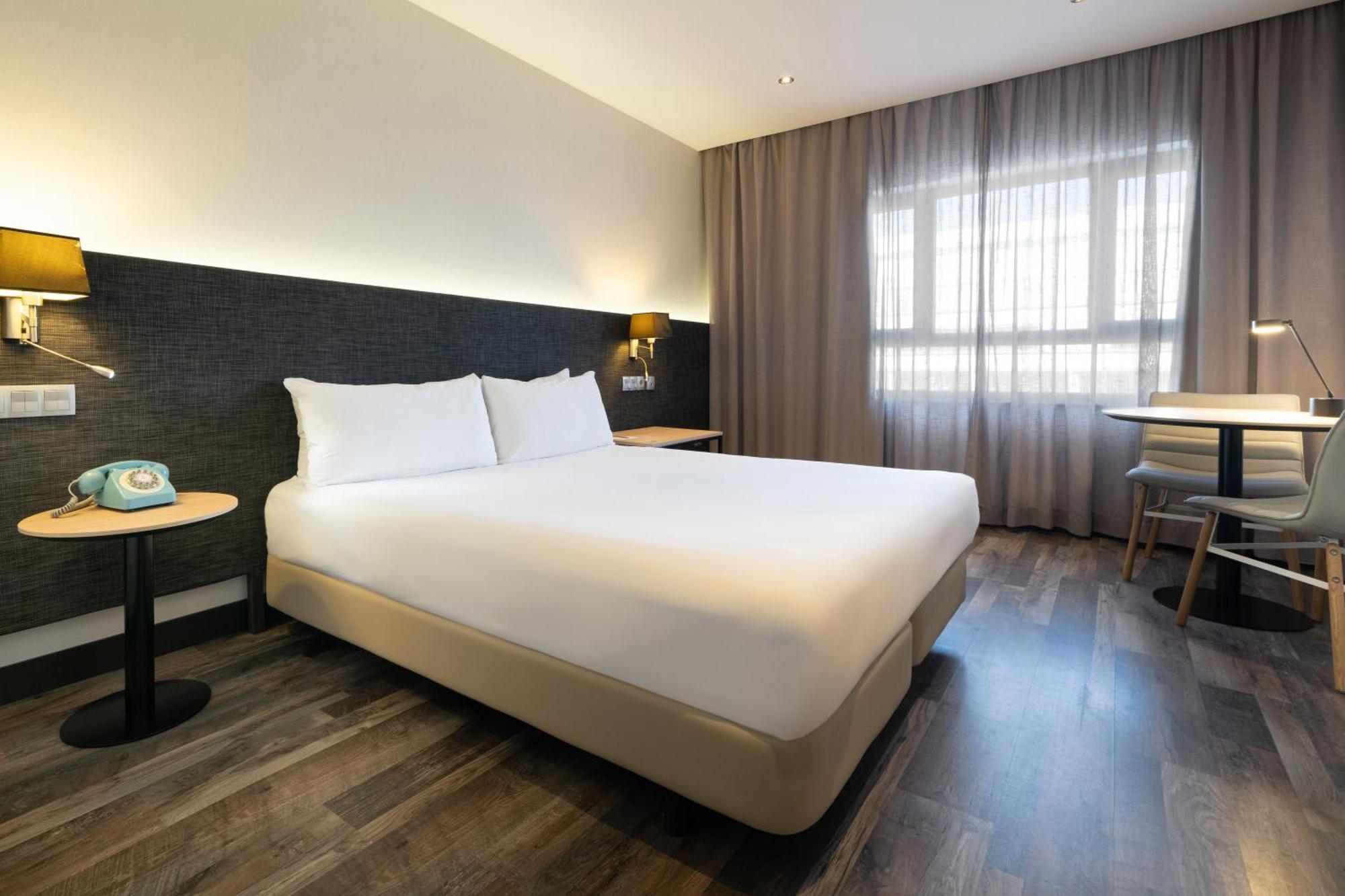 Hotel Cadiz Paseo Del Mar, Affiliated By Melia Exterior foto