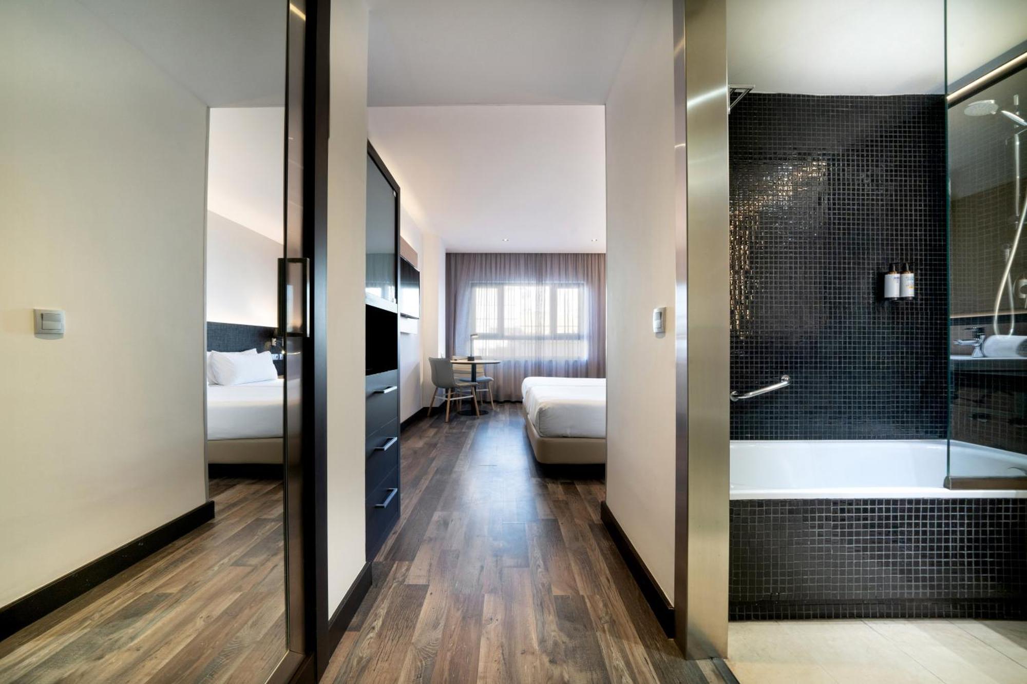 Hotel Cadiz Paseo Del Mar, Affiliated By Melia Exterior foto
